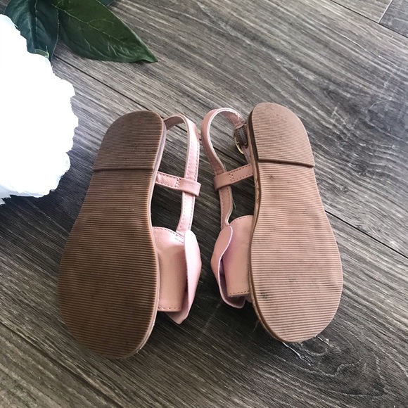 Pink bow Sandler, Baby Gap, size 10 - Picture 3 of 3